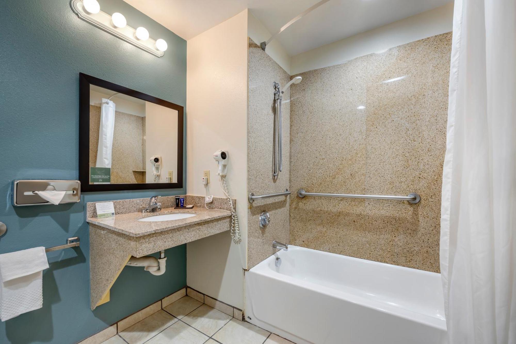 Sleep Inn & Suites Huntsville Near Us Space & Rocket Center Bagian luar foto